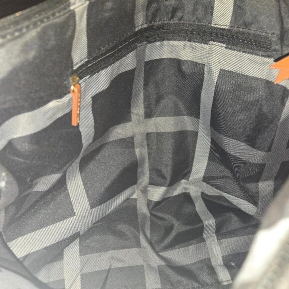 JOY Luxe Genuine Leather Handbag, Chic Crossbody with Shopper Tote Black - Picture 4 of 5